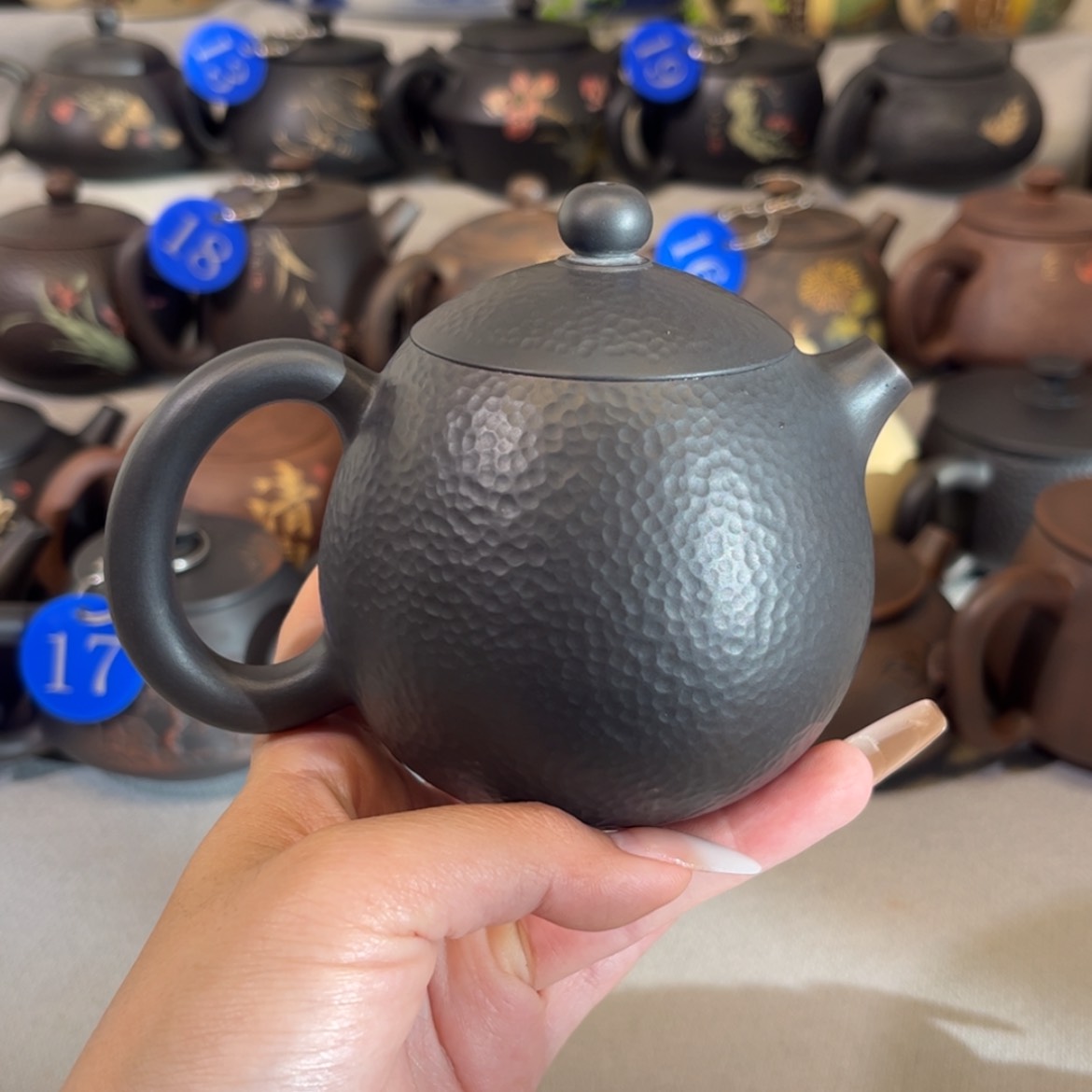【闪购商品】红泥 锤纹 容量 220c c