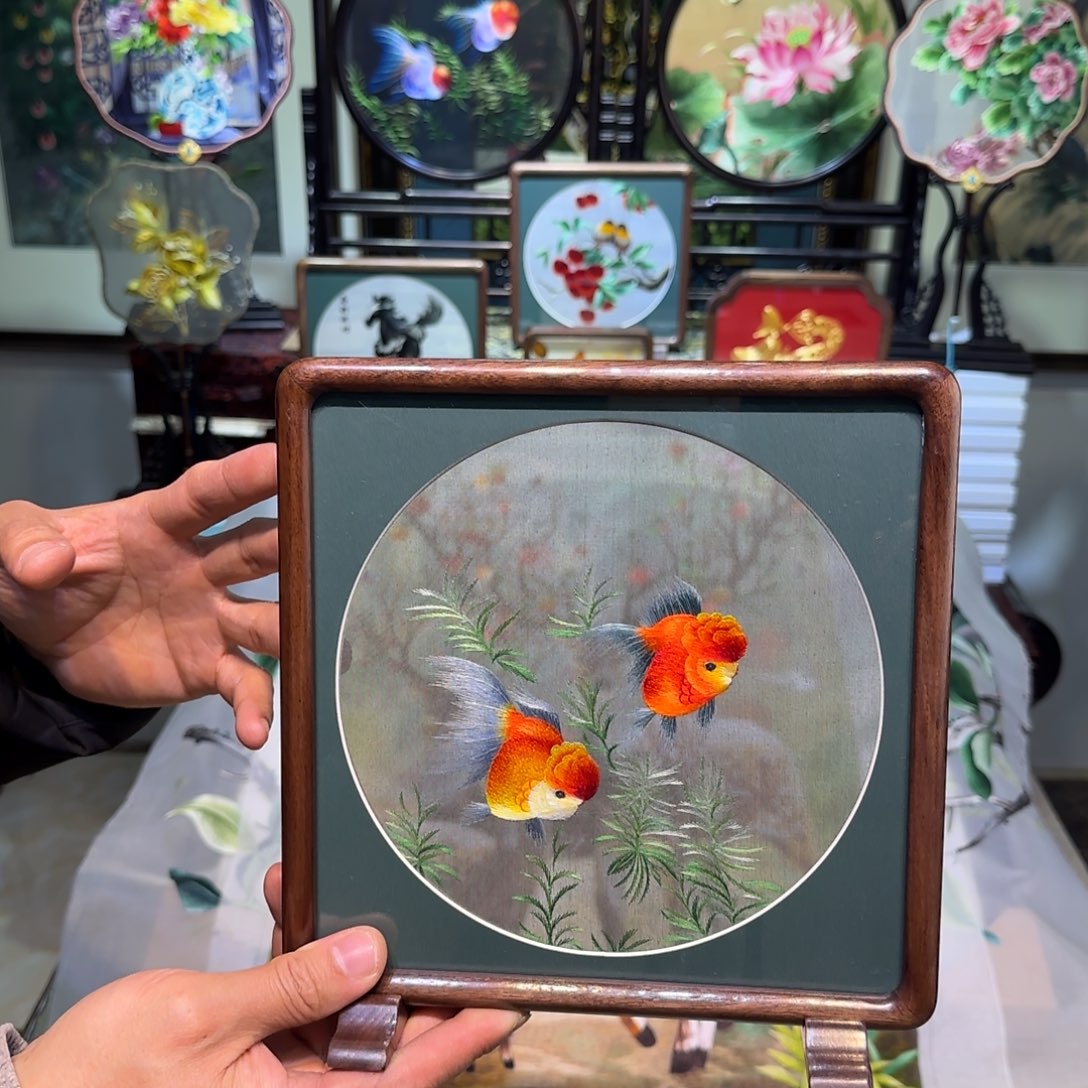 刺绣用****3刺绣工艺精湛