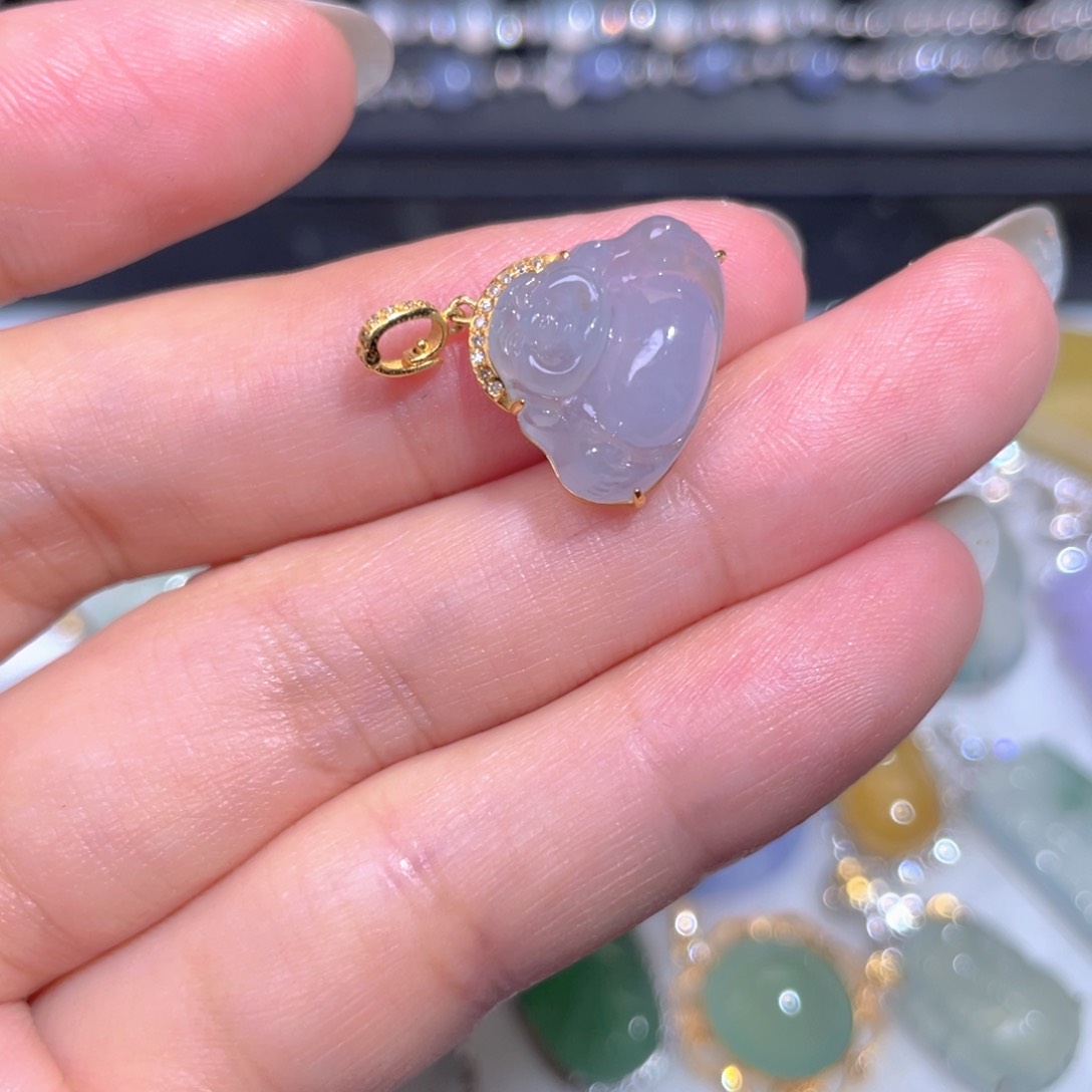 颈饰18K金镶嵌翡翠翡翠
