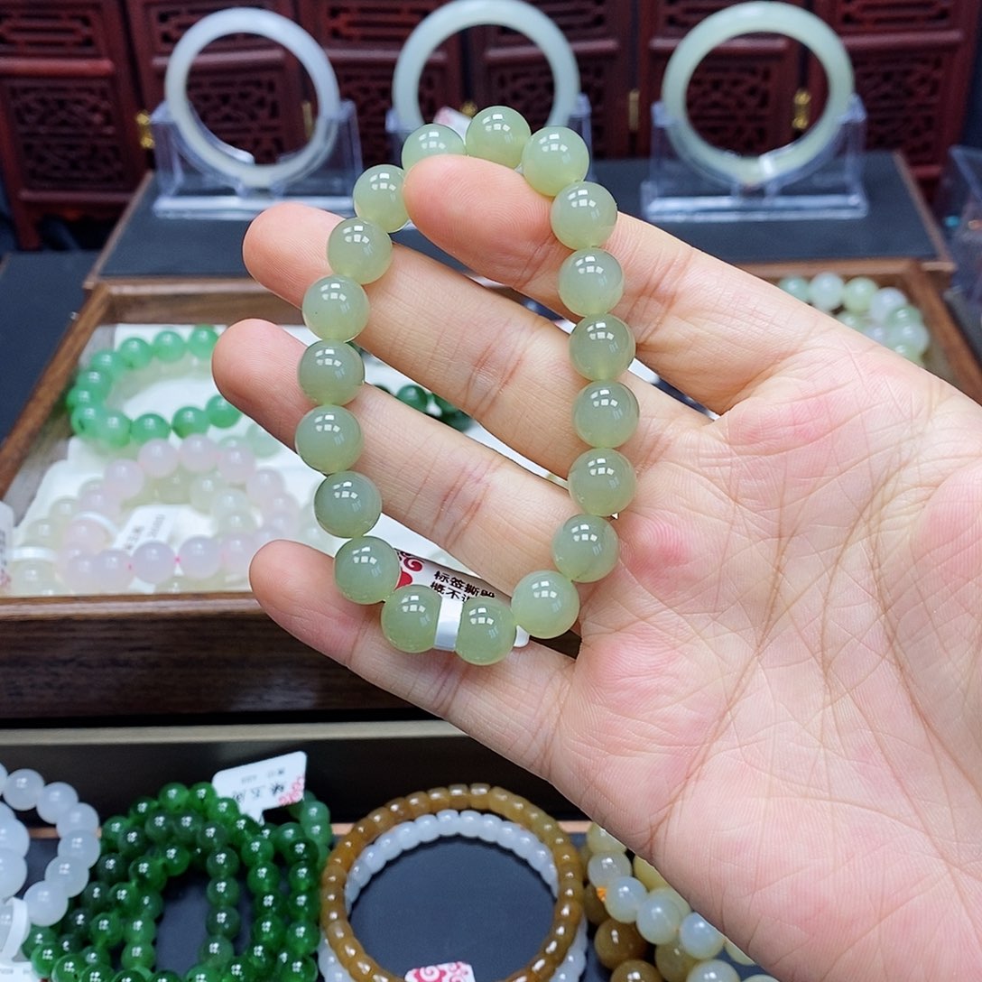 和田玉手串未镶嵌晴水10