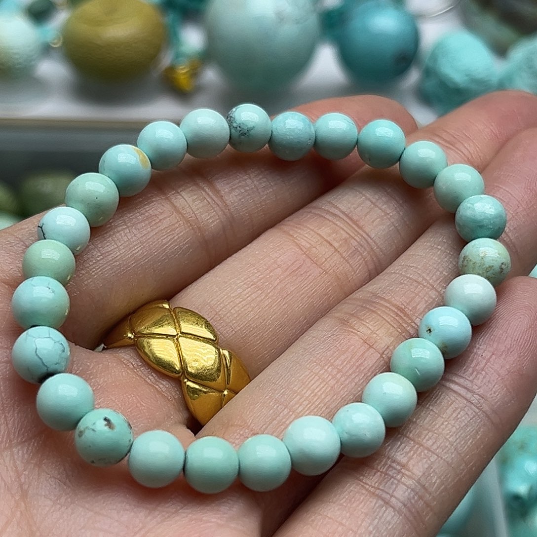 绿松石未镶嵌珠宝奇石