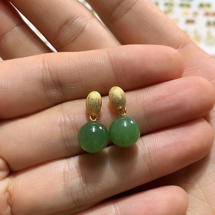 银S925镶嵌和田玉（碧玉）耳饰普****?