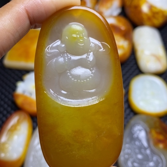 和田玉颈饰未镶嵌