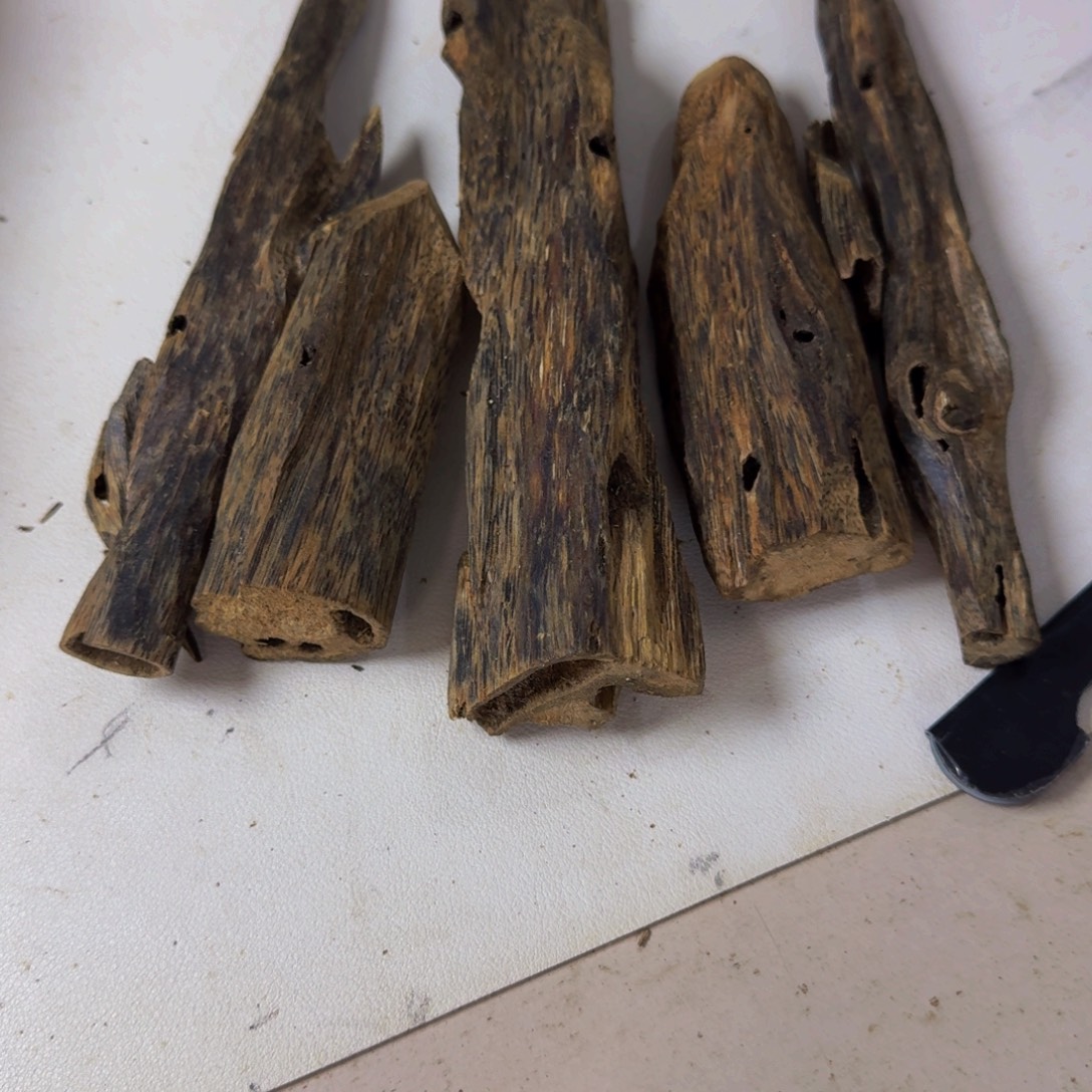 吃***的沉香碎屑沉香绿棋小叶陆河虫漏138克