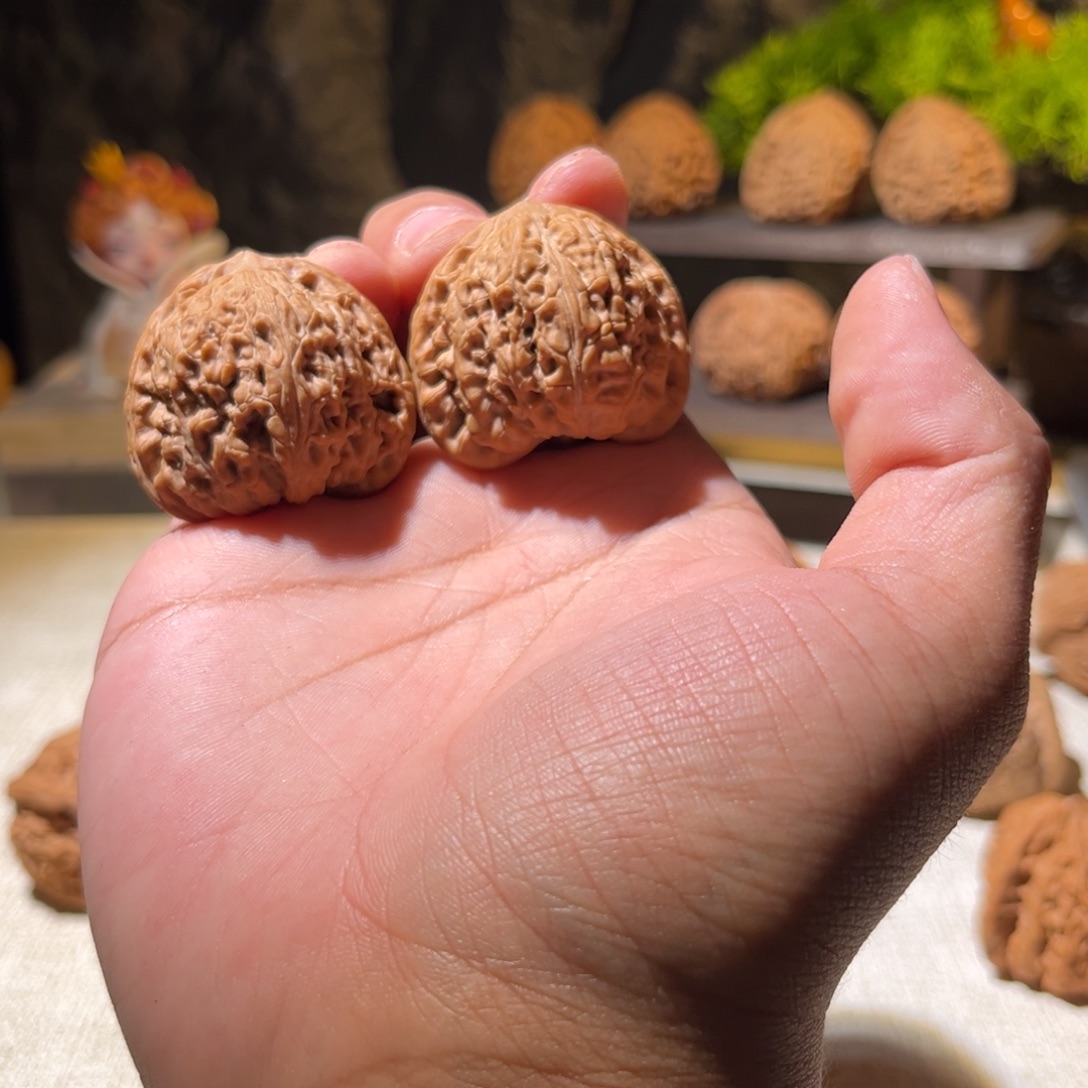 H***.吊坠文玩核桃秘闻