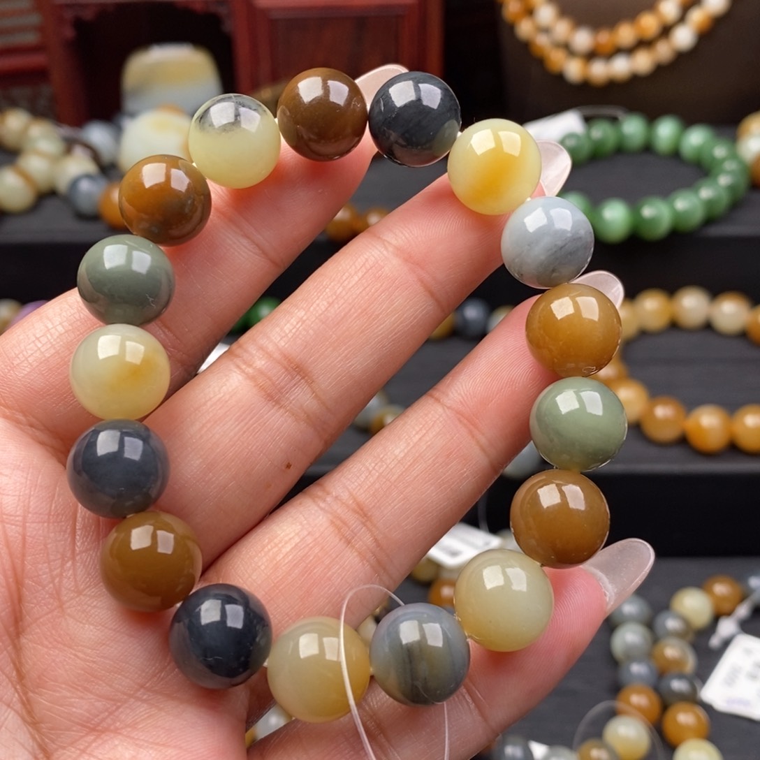 和田玉手串未镶嵌