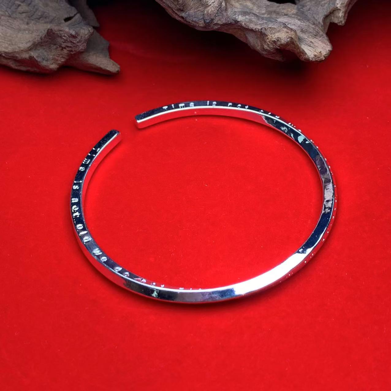 足银手镯 999足银 亮面时尚设计手镯  fm/1872