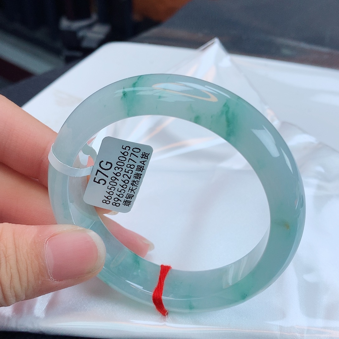 翡翠手镯未镶嵌天然缅甸翡翠A货手镯