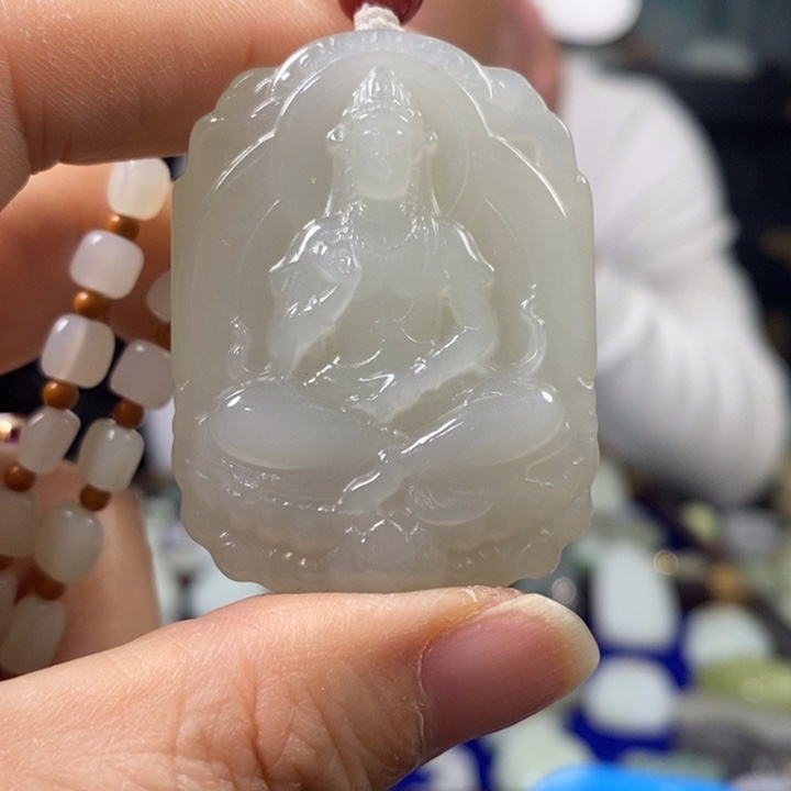 和田玉挂件未镶嵌兵**狼