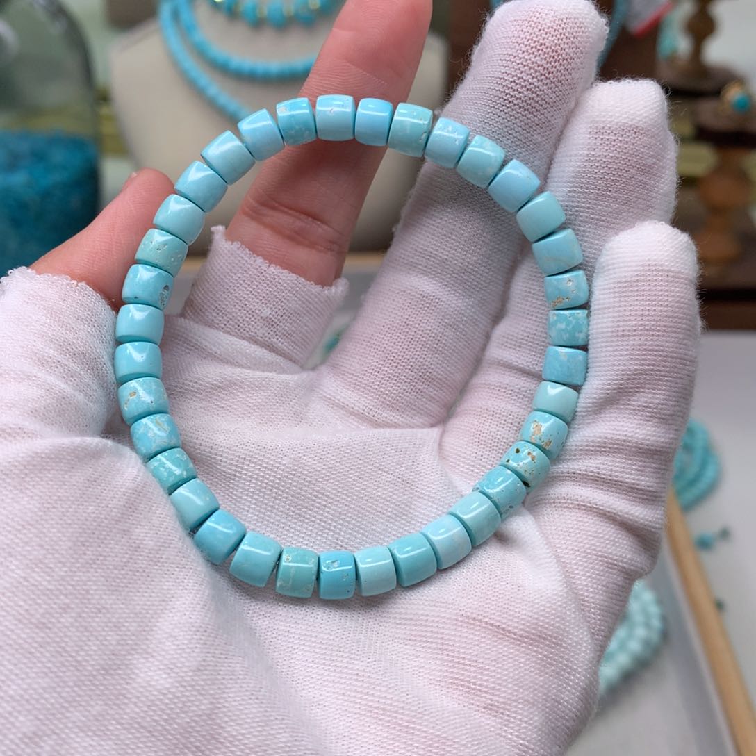 绿松石配饰未镶嵌