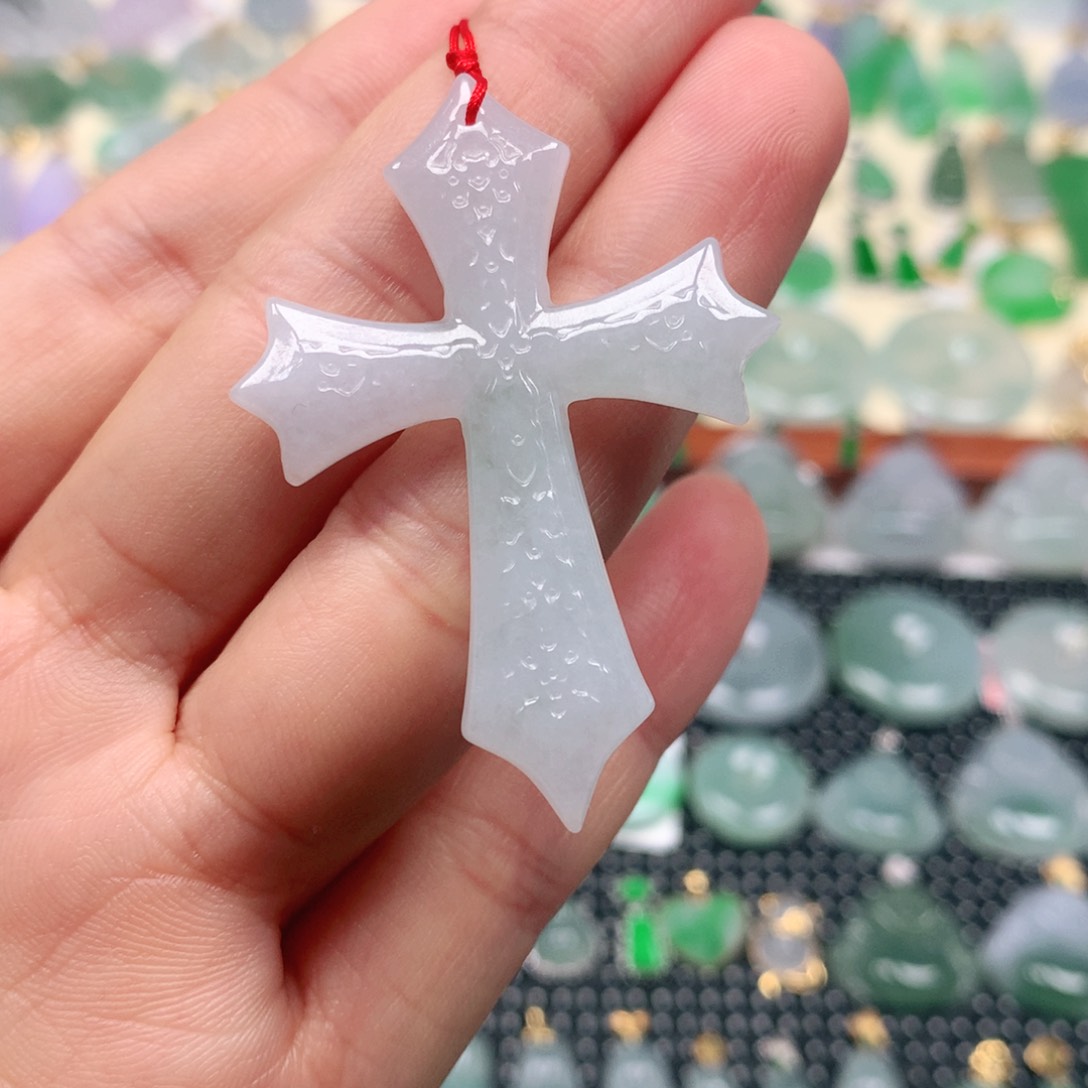 【闪购商品】翡翠吊坠(不含链)未镶嵌