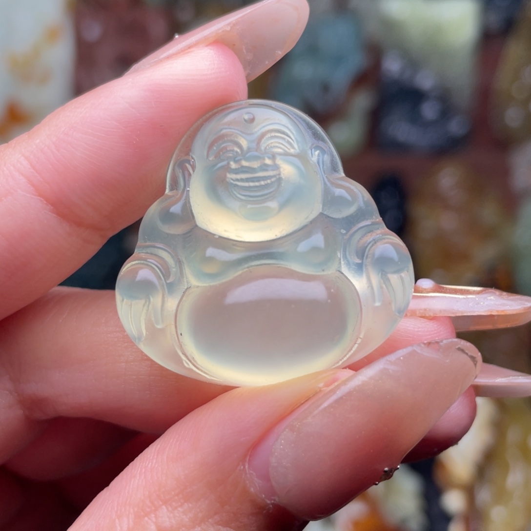 执***涯蛇纹石玉未镶嵌颈饰