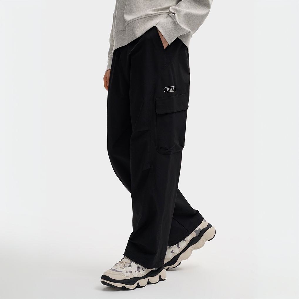 Fila/斐乐男【工装挺括】秋冬新款舒适户外运动梭织长裤F11M549802F