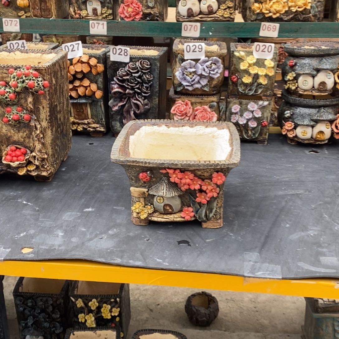 红陶青藤花器多肉花盆