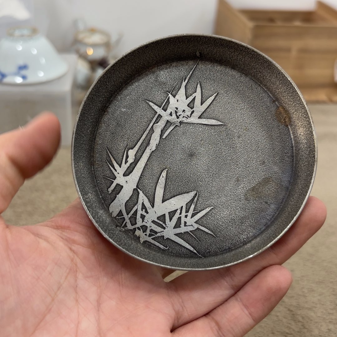 瓷片非常好看漂亮的物品 