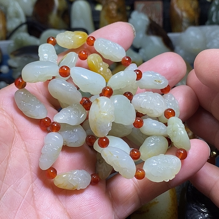 和田玉未镶嵌吊坠(不含链)