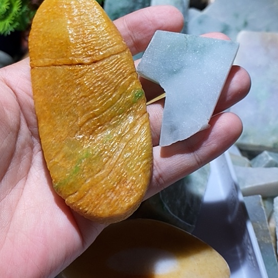 苏***氏翡翠散珠边角料119