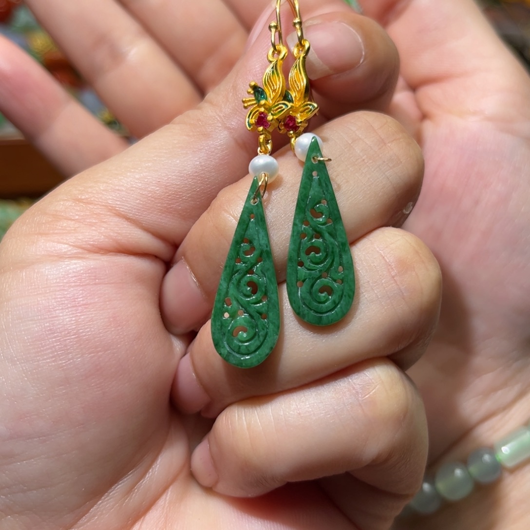 颈饰未镶嵌翡翠翡翠