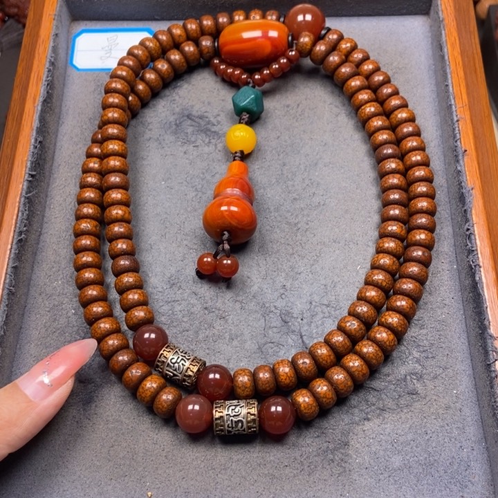 星月菩提吊坠菩提