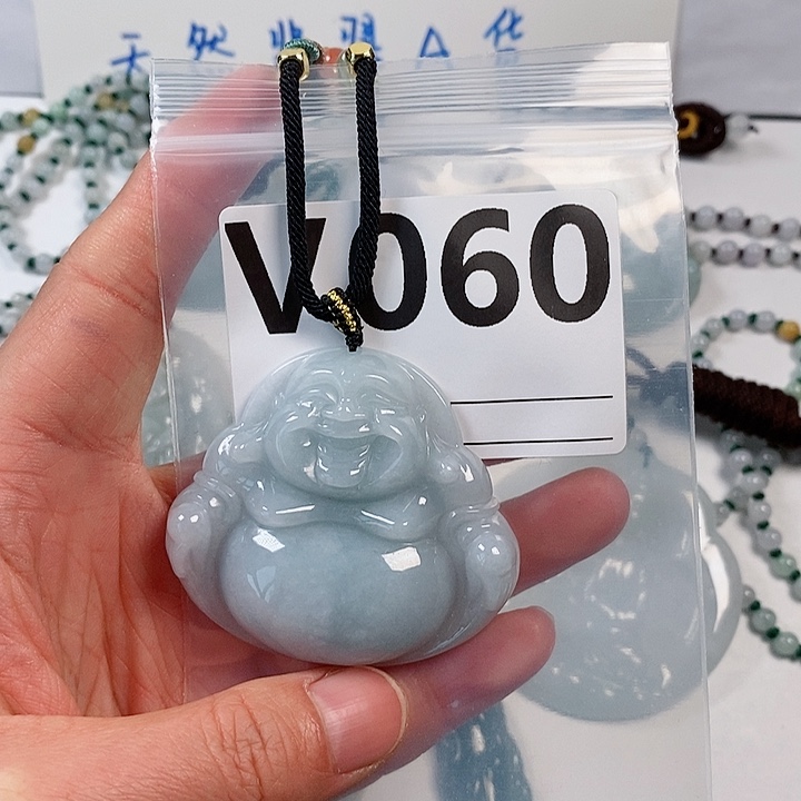 翡翠颈饰未镶嵌天然