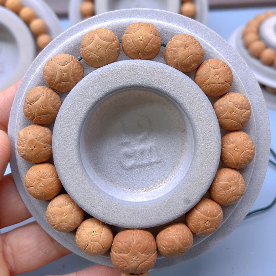 【闪购商品】凤眼菩提手串14mm麒麟福利0@2011