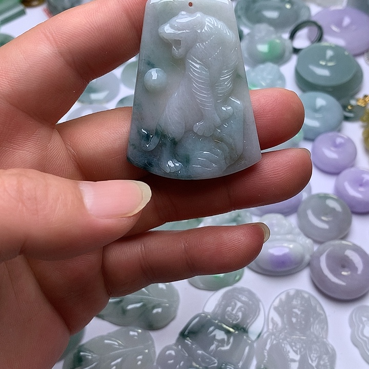 翡翠未镶嵌颈饰天然翡翠
