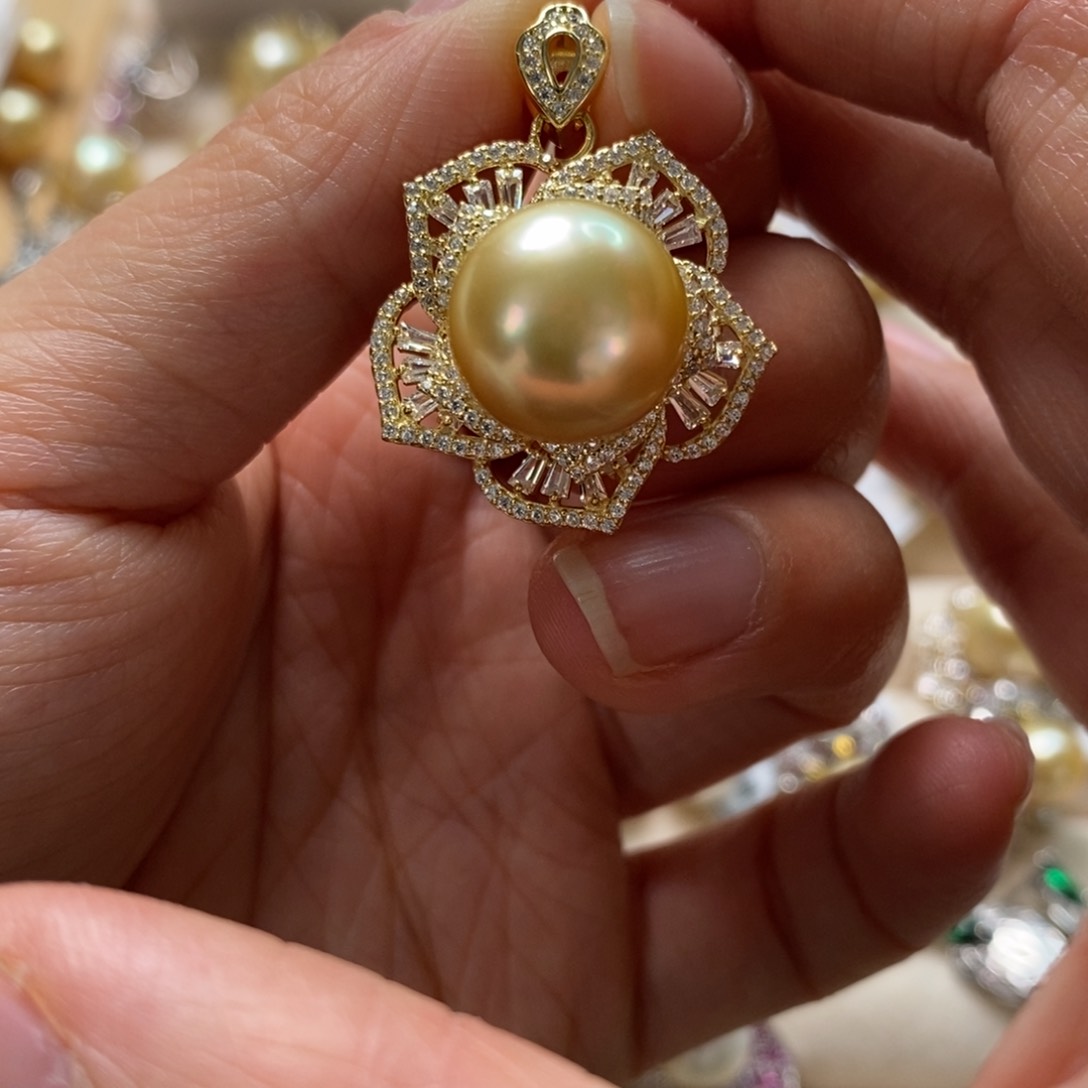 海水珍珠颈饰银S925镶嵌