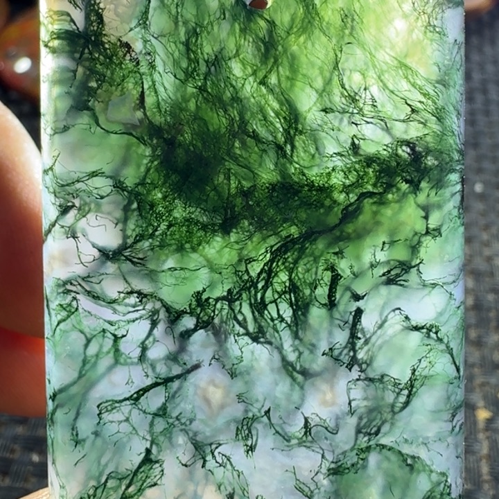 美****玛瑙/玉髓未镶嵌颈饰