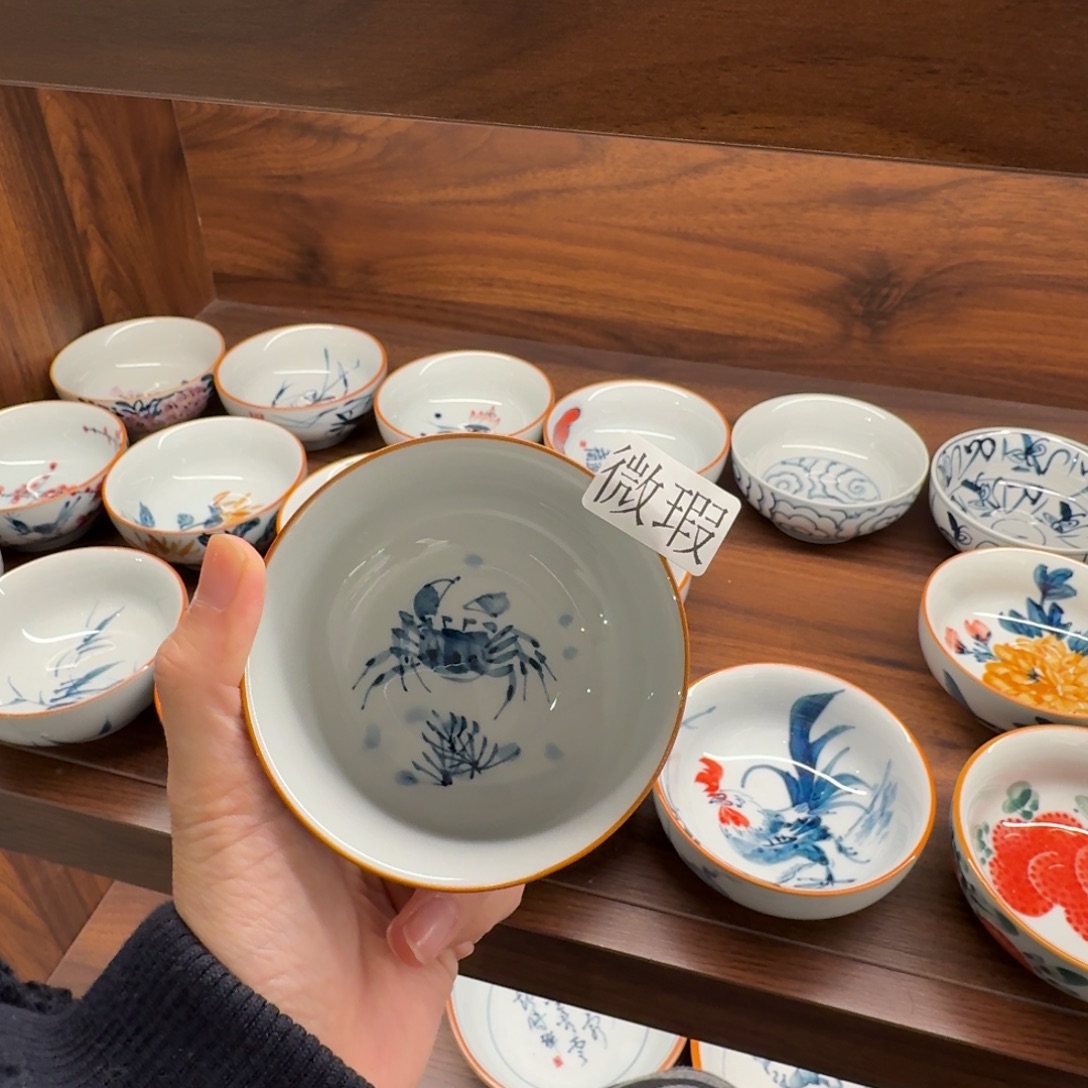 釉下手绘茶具微瑕