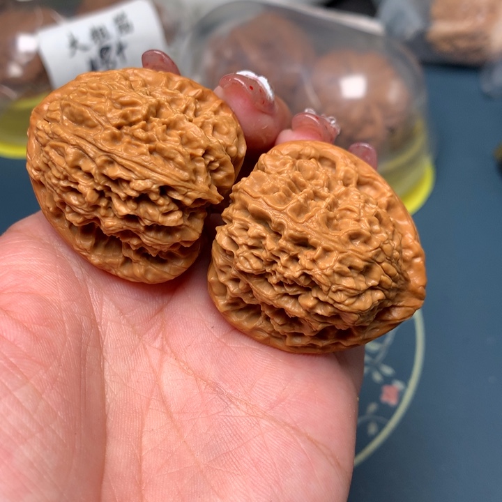 文玩核桃把件38-11774-9