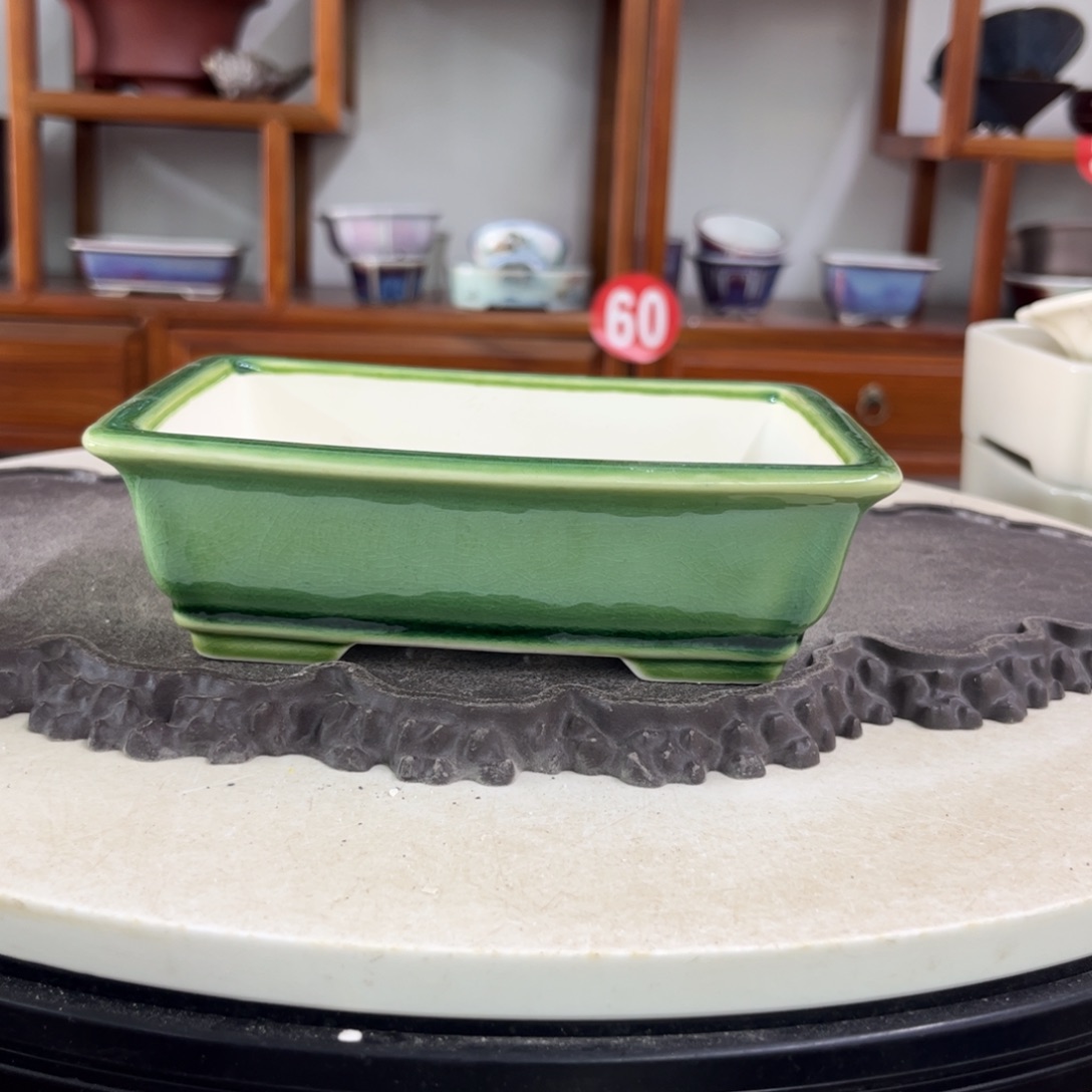 紫砂花盆瑕疵5-17-12。。。