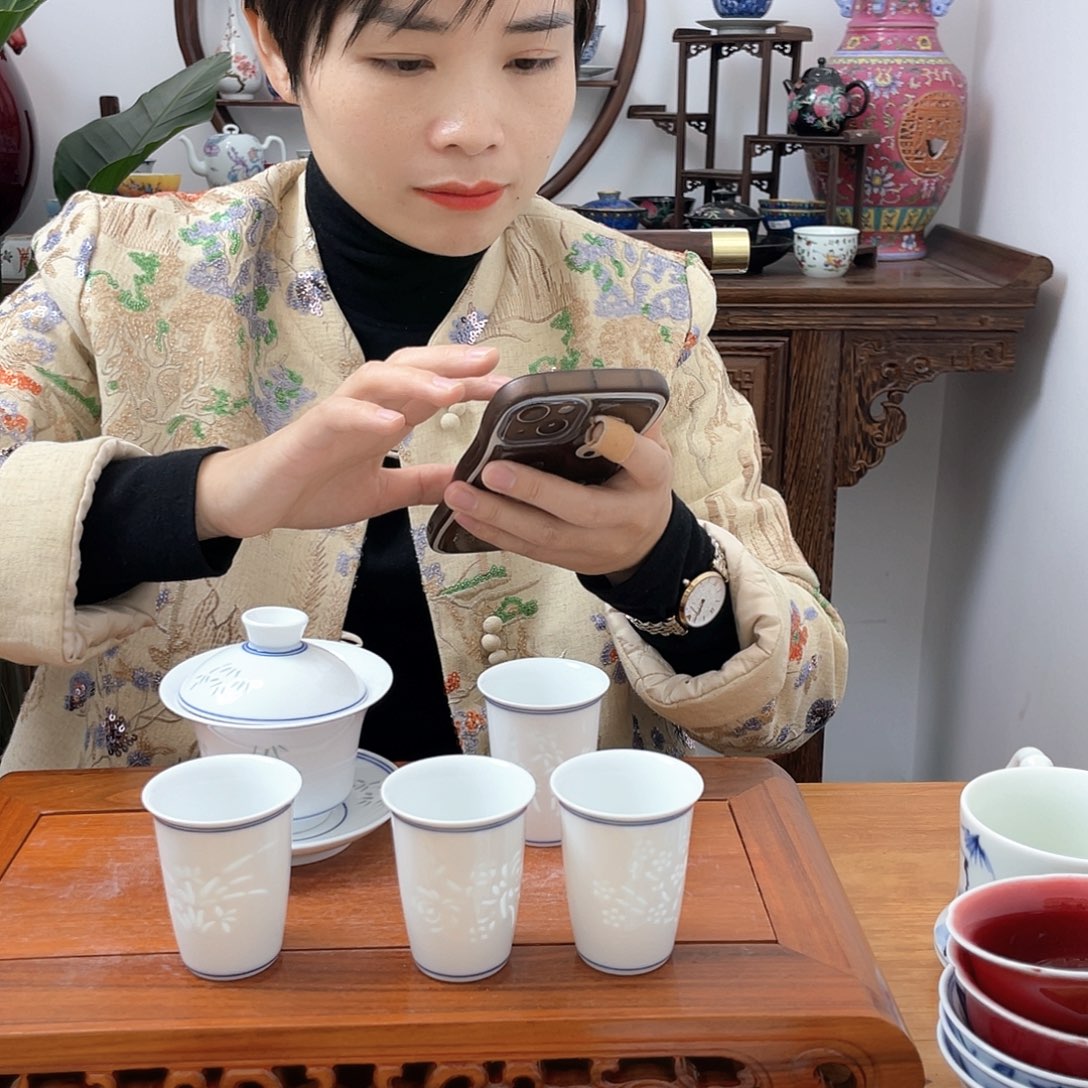 景德镇陶瓷玲珑套组