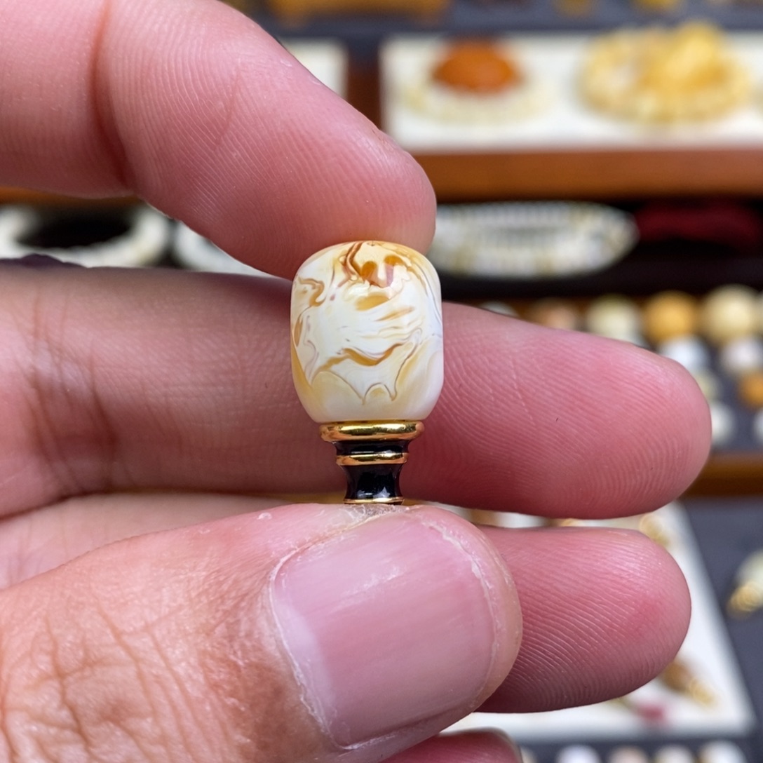 蜜蜡未镶嵌裸石配饰三通尺寸11