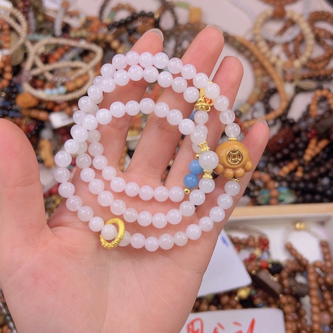 白玉菩提吊坠菩提