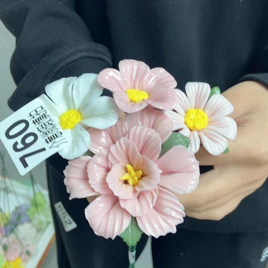陶瓷设计风格现代