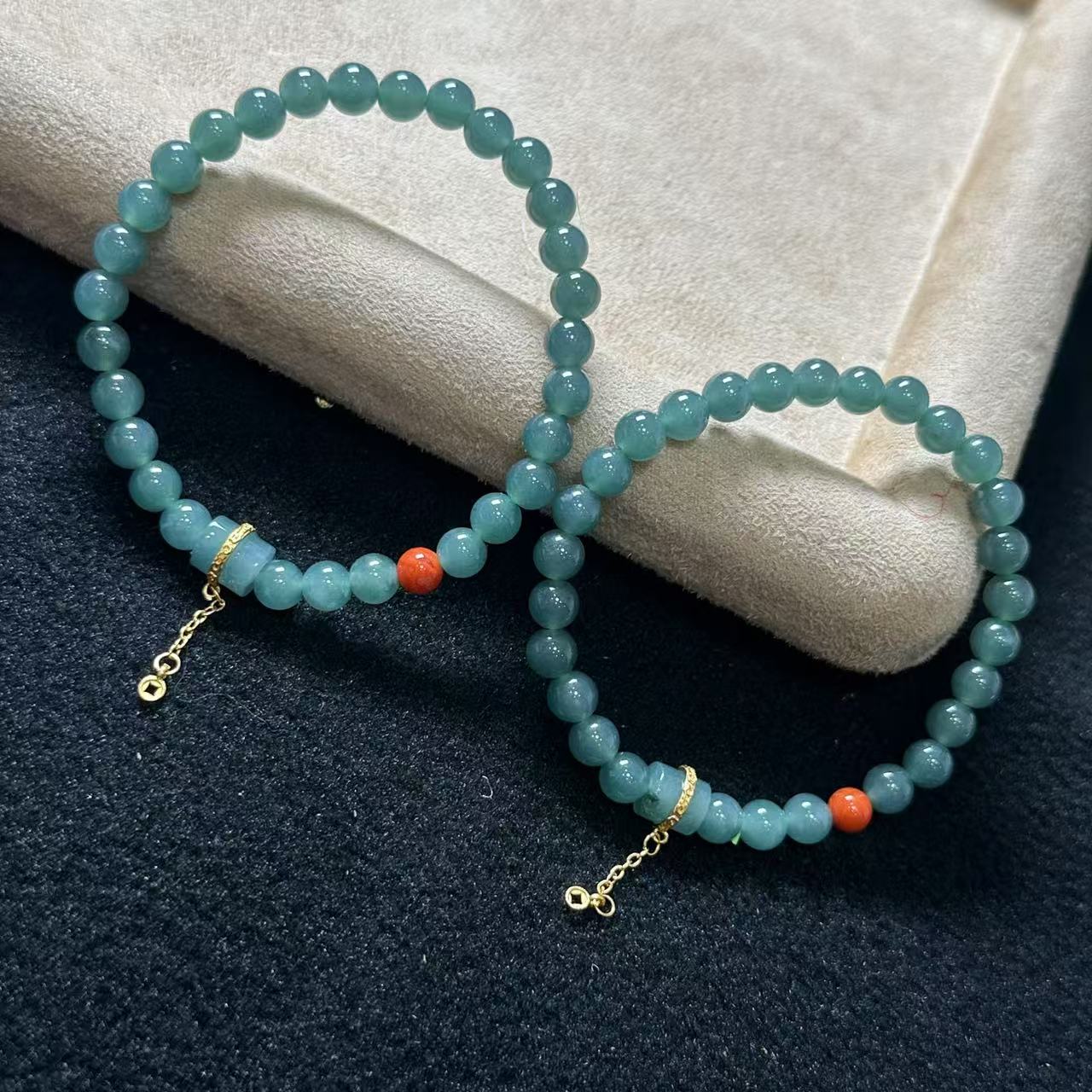 翡翠手串-101595T10-3A70-多样性/发其一