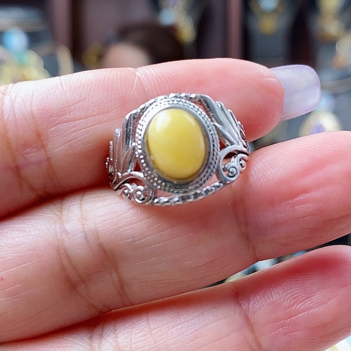 琥珀戒指未镶嵌戒指