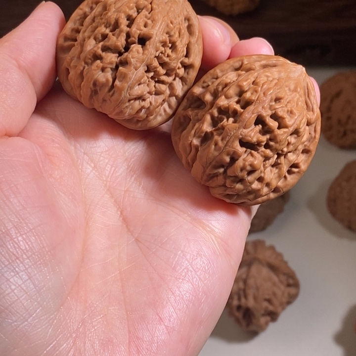 文玩核桃吊坠凤凰台