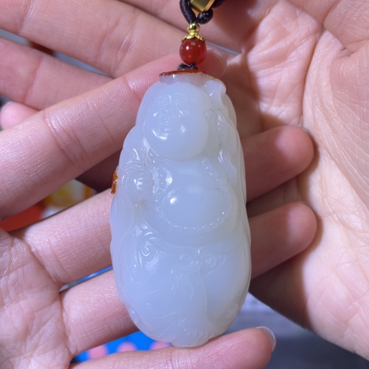 和田玉挂件未镶嵌梁*