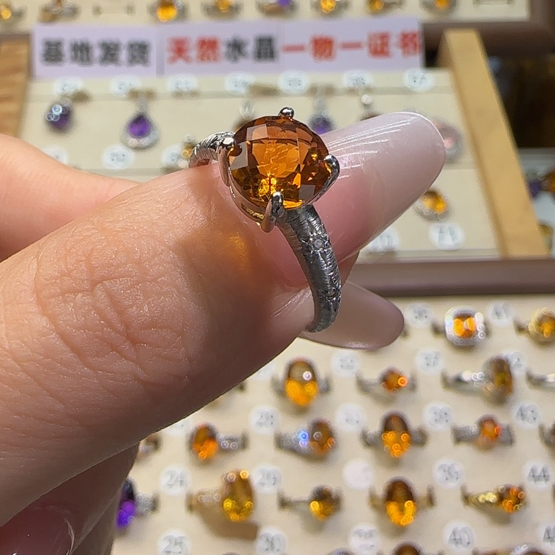 银S925镶嵌黄晶戒指金红料2克拉