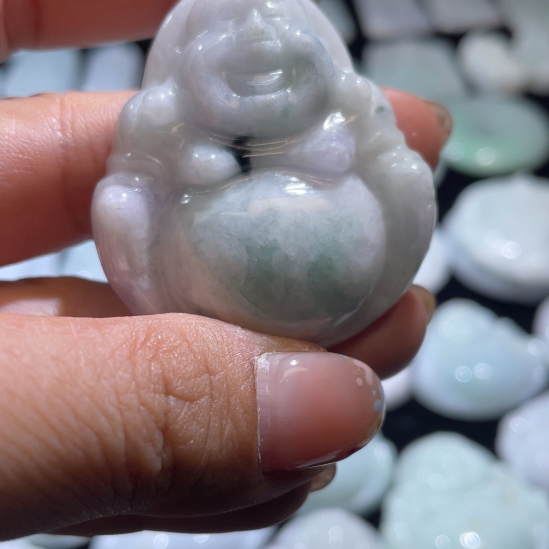 翡翠未镶嵌颈饰佛公