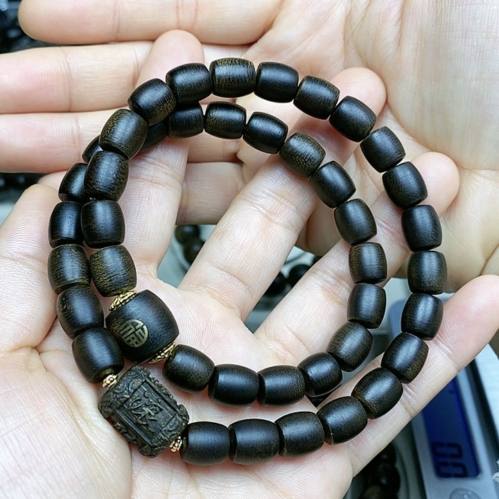 沉香手串那****念越南芽庄白棋楠