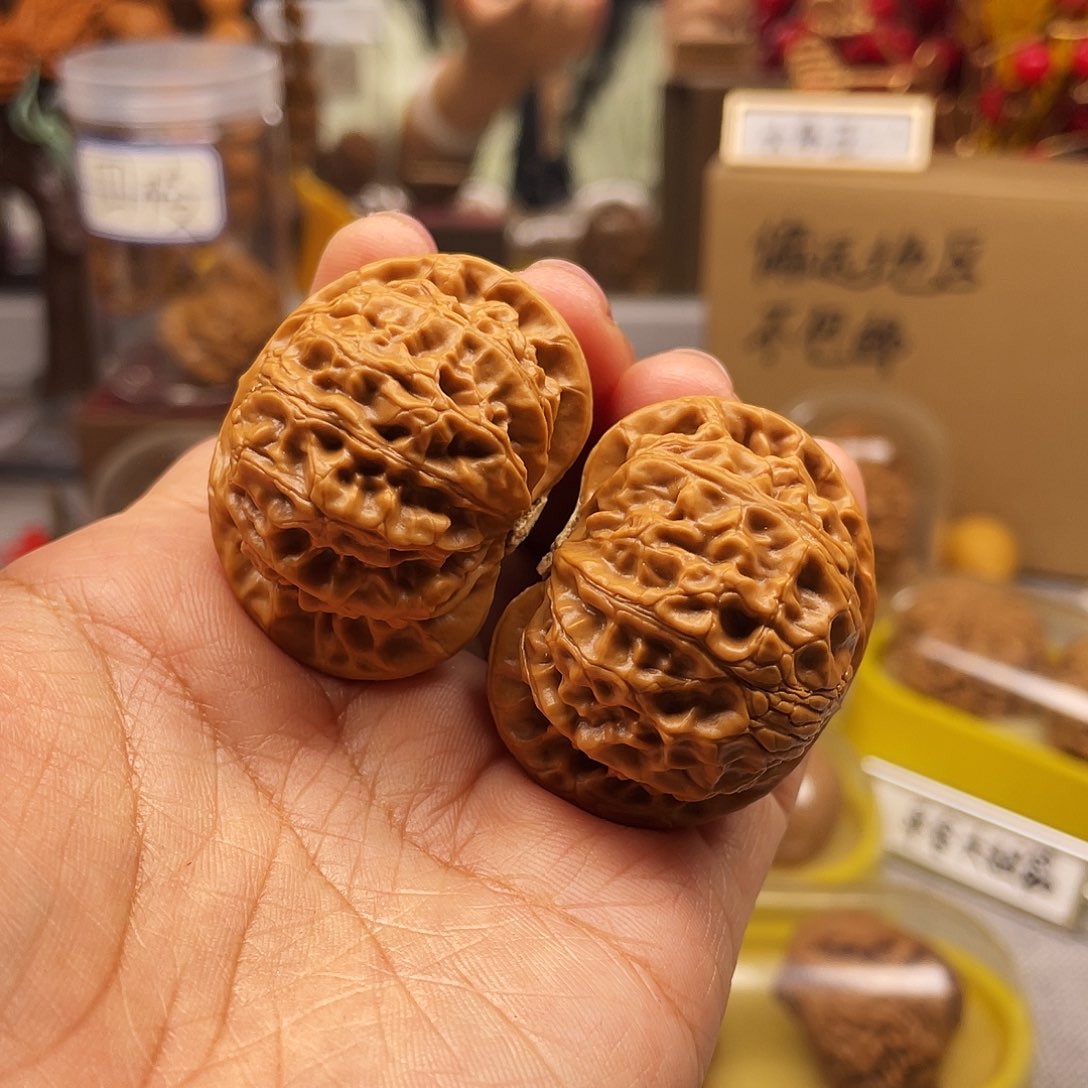 文玩核桃把件p**i宫灯41