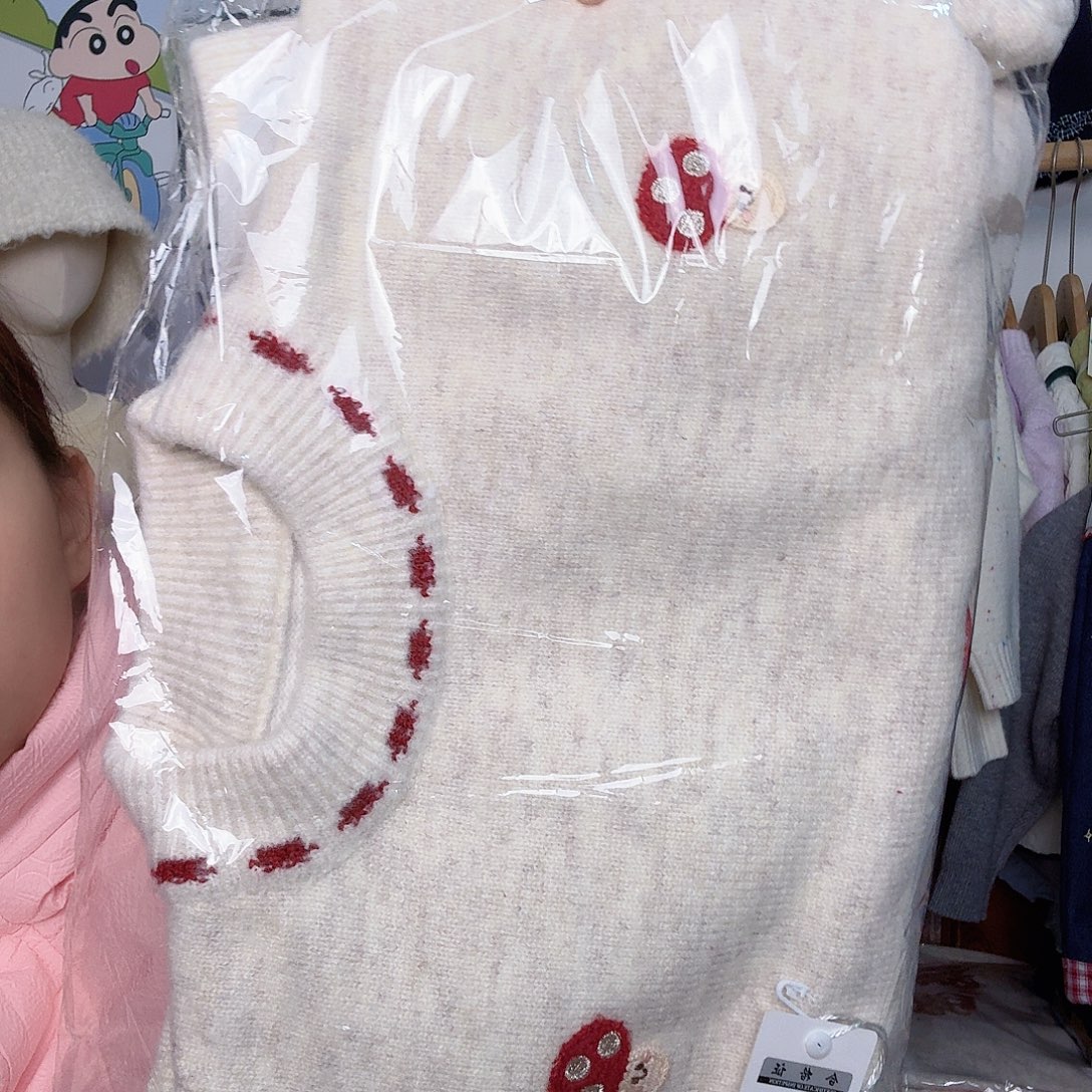 实体店上衣裤子毛衣外套