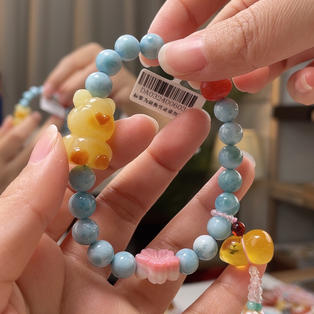 琥珀裸石未镶嵌蜜蜡手串