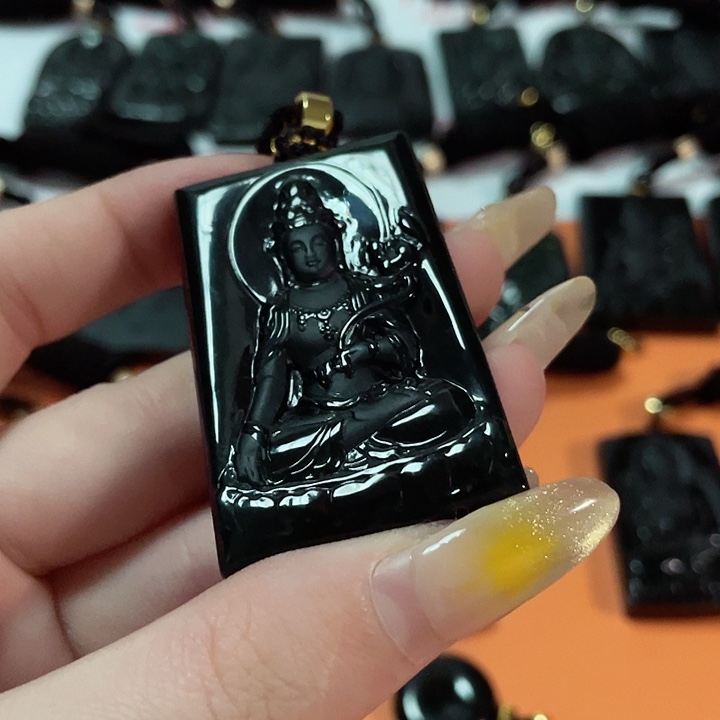 翡翠挂件未镶嵌蚂*