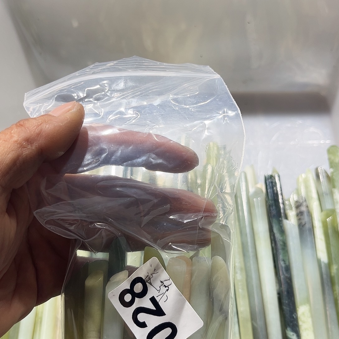 *****蛇纹石玉未镶嵌发簪