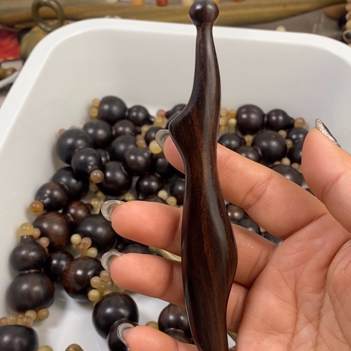紫光檀点穴笔一个