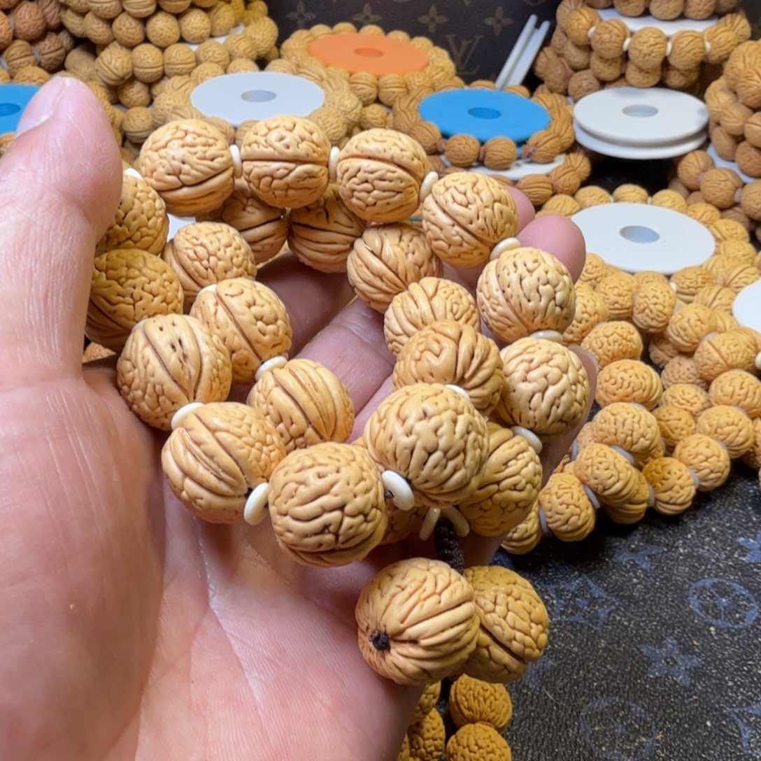 寻***梦吊坠桃核盘锦肌肉