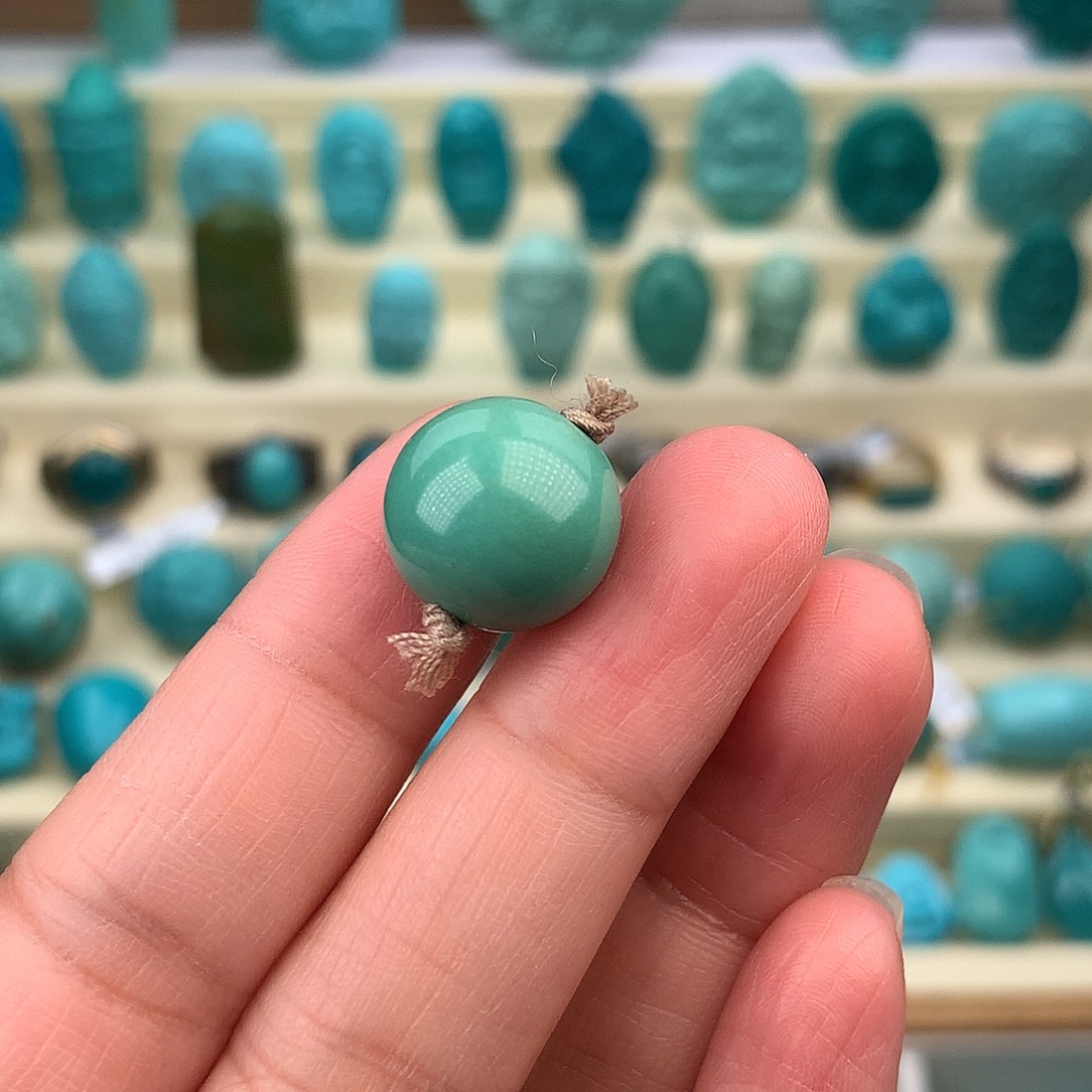 绿松石未镶嵌珠宝奇石14